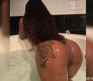 Acompanhante em Aracruz-ES - Evellyn Bastos
