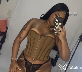Acompanhante em Uberaba-MG - Maju Oliveira
