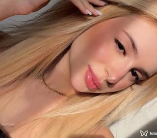 Acompanhante em Curitiba-PR - Julia