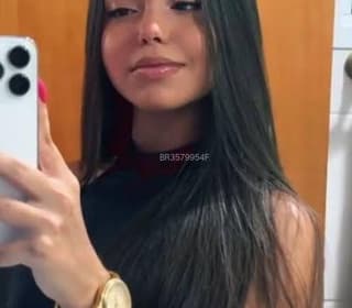 Acompanhante em Virtual-VT - Kaals