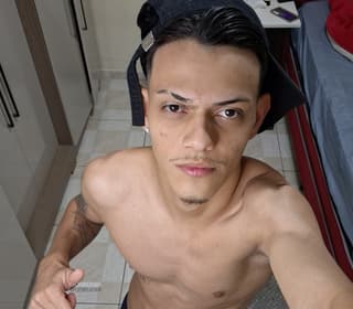 Acompanhante em Guarulhos-SP - Tom Freitas