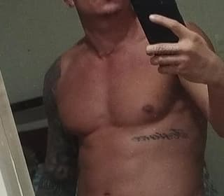 Acompanhante em Olímpia-SP - Henrique