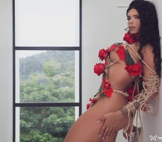 Acompanhante em Salvador-BA - Maria Veñttim