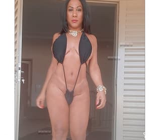 Acompanhante em Sertãozinho-SP - Alinedesejo