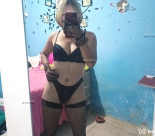 Acompanhante Karen Ellen