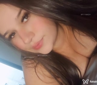 Acompanhante Paola Montenegro