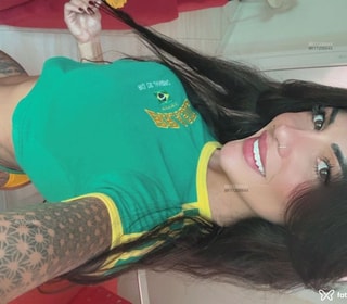 Acompanhante Julia Mendes