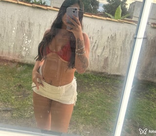 Acompanhante Lia
