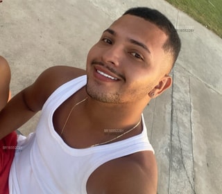 Acompanhante Erick Gael