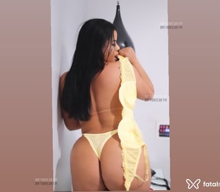Acompanhante Júlia Gomes