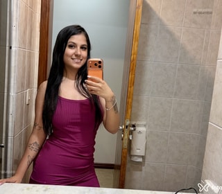 Acompanhante Júlia