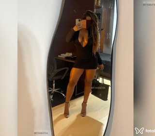 Acompanhante Paola Calegari