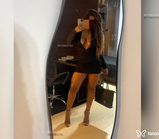 Acompanhante Paola Calegari