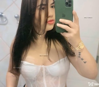 Acompanhante Ana Julia