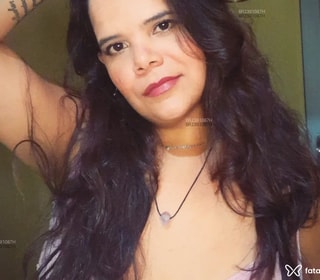 Acompanhante Anne