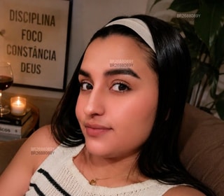 Acompanhante Nay