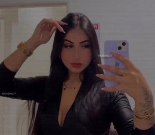 Acompanhante Aninha