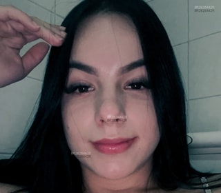 Acompanhante Mirella