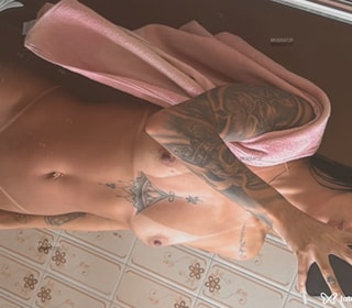 Acompanhante Renata