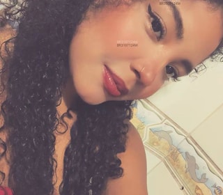 Acompanhante Luana