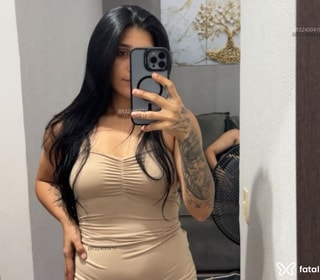 Acompanhante Paola