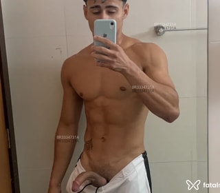 Acompanhante Souza