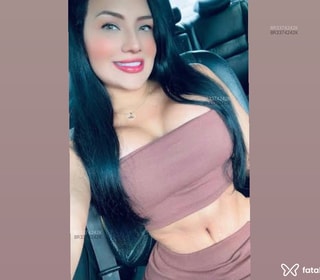 Acompanhante Hellen Bellucci