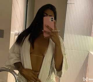 Acompanhante Yasmin
