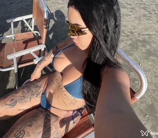 Acompanhante Anna Souza