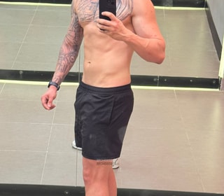 Acompanhante Pedro Yan