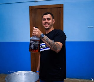 Acompanhante Jeferson